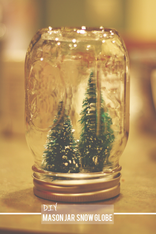 do-it-yourself mason jar snow globe.